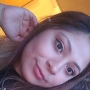 Meet your Posher, Frida